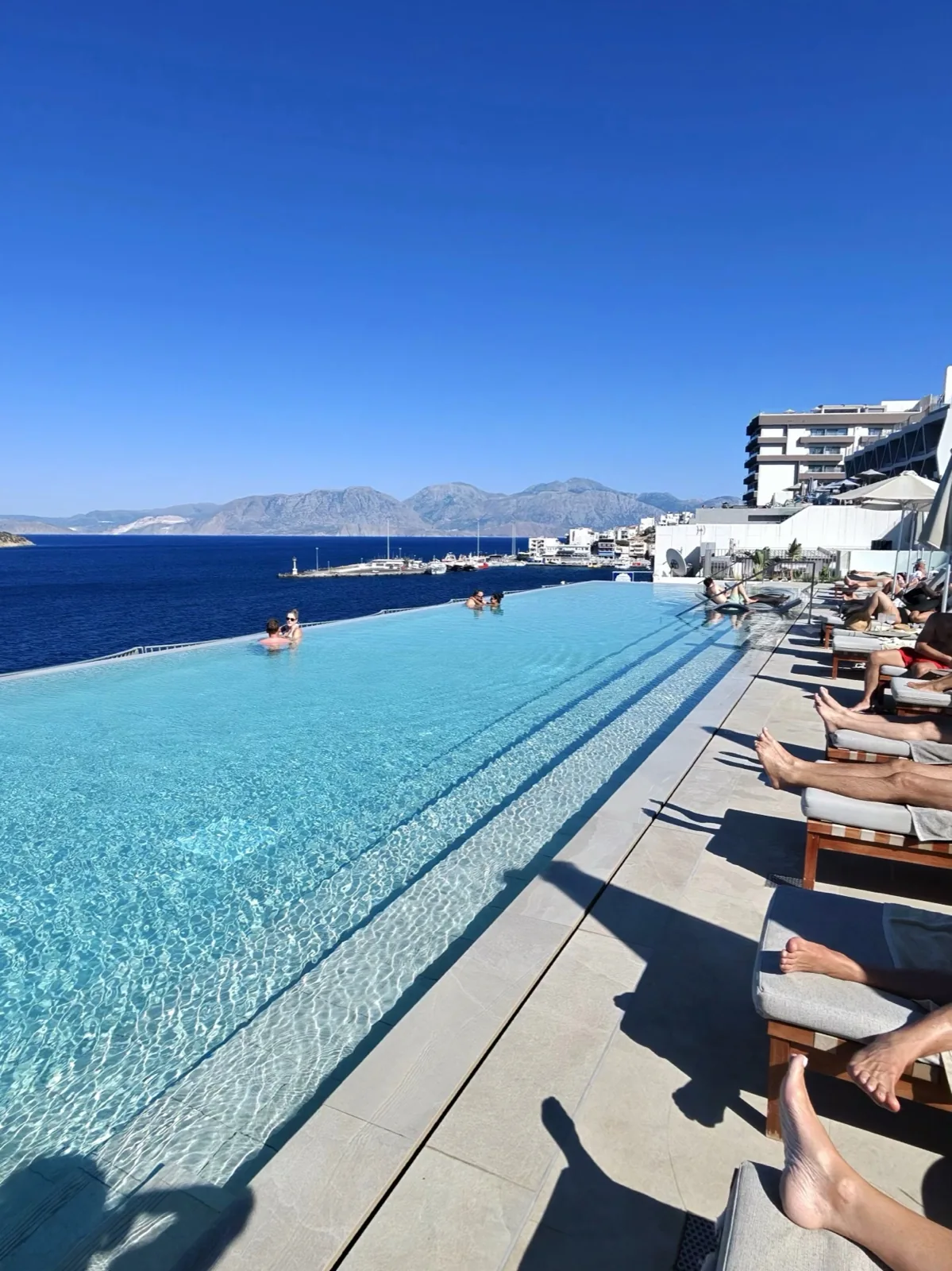 The main infinity pool at NIKO Seaside Resort, very beautiful and, as a direct result, very busy
