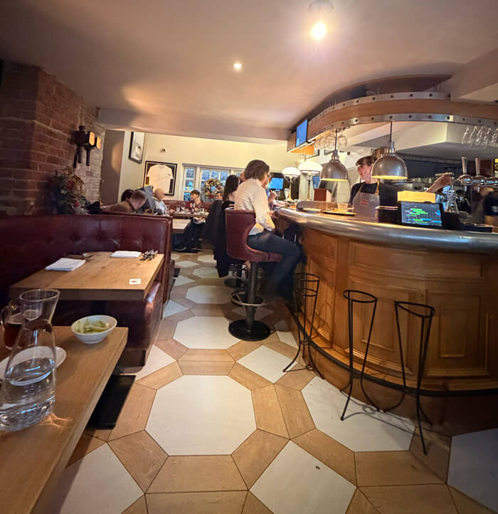 The-Coach-Marlow-restaurant