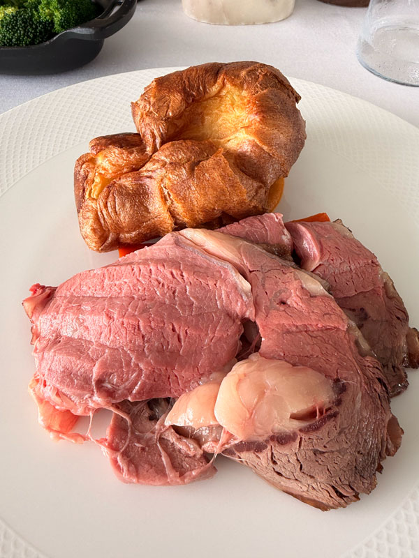 The-Roast-Table-close-up-The-Cliff-Barbados